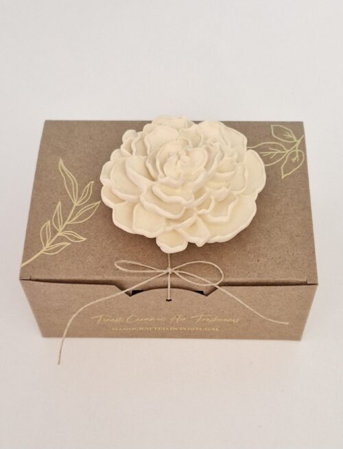 Cravo aberto amarelo - Cerâmica Perfumada da Mineral Organic Crafts