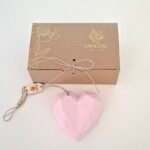 Coração geométrico rosa - Cerâmica Perfumada da Mineral Organic Crafts