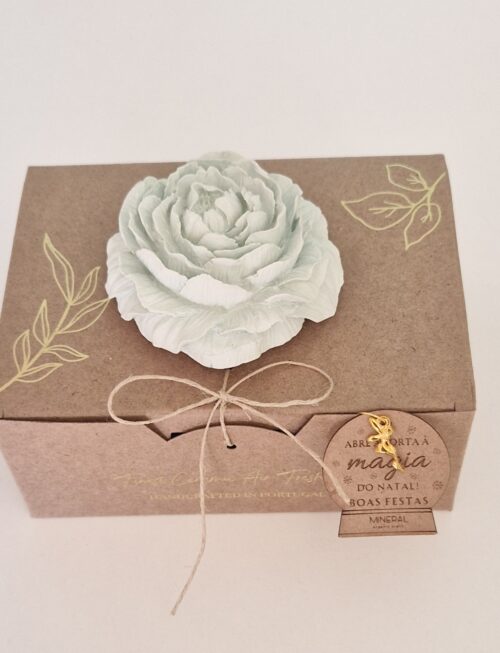 Peónia grande aberta verde - Cerâmica Perfumada da Mineral Organic Crafts