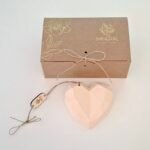 Coração geométrico coral - Cerâmica Perfumada da Mineral Organic Crafts