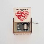 Caixa de música - Can't help falling in love