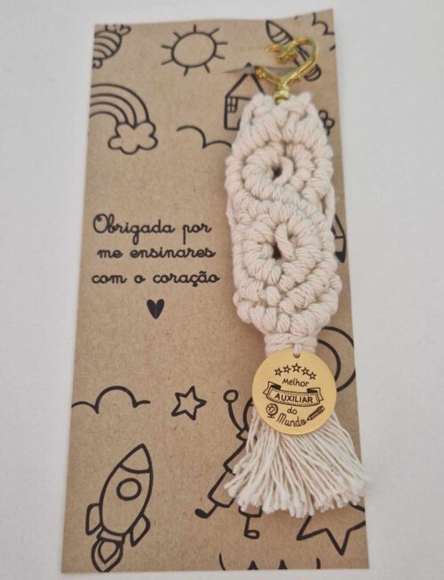 Porta chaves em macramé - Auxiliar