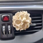 Ambientador de carro hortênsia - Cerâmica Perfumada da Mineral Organic Crafts