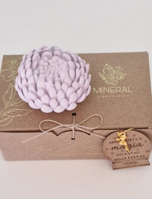 Dália lilás fechada - Cerâmica Perfumada da Mineral Organic Crafts