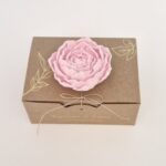 Botão de Begónia rosa - Cerâmica Perfumada da Mineral Organic Crafts