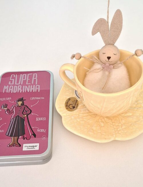 Chávena + Pires amarela + Lata chocolate madrinha