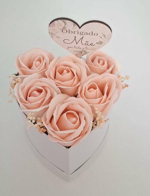 Caixa Rosas – Coração Obrigado Mãe