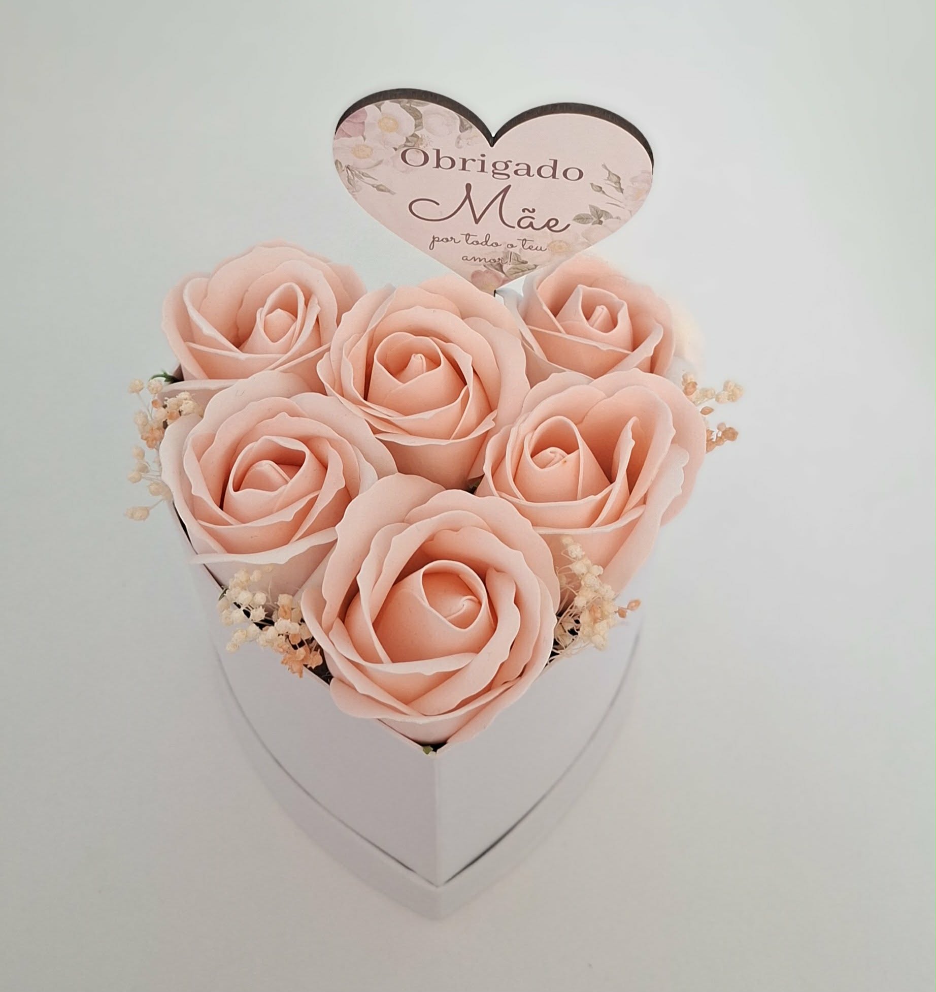 Caixa Rosas – Coração Obrigado Mãe