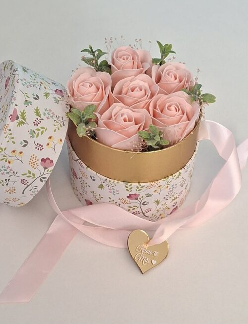 Caixa com rosas - Adoro-te Mãe