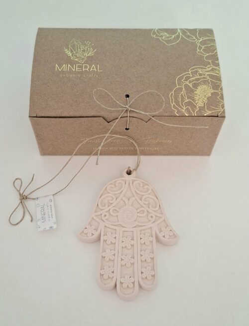 Mão de Fátima bege - Cerâmica Perfumada da Mineral Organic Crafts